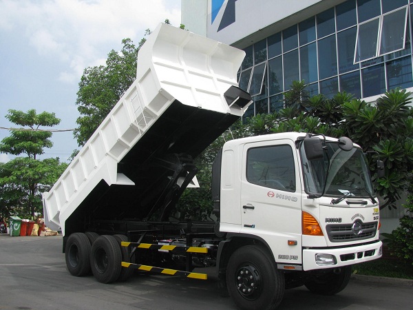 thùng dầu xe ben