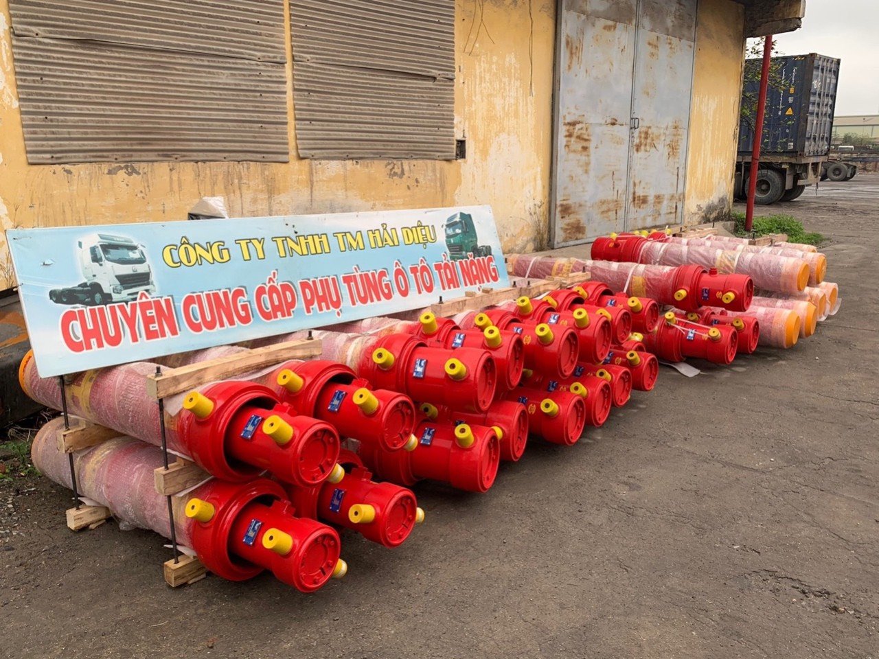 Bán tháp ben xe tải tại TP Hồ Chí Minh